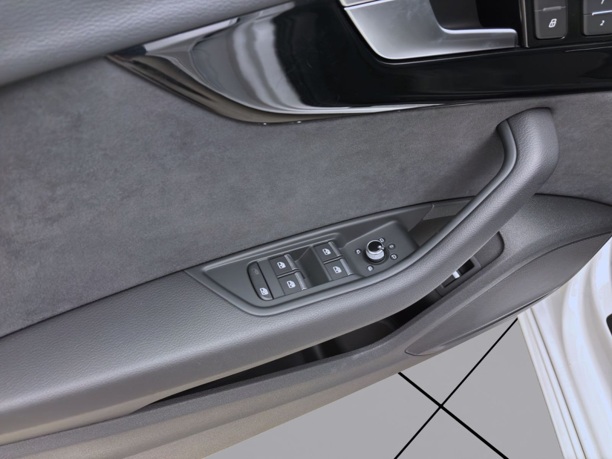 Thumb 10: Audi A4 Avant 40 TDI S LINE NAVI+ KAMERA SITZHZG PDC
