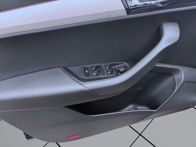 Bild 10: Škoda Karoq 1.0 TSI TOUR NAVI SITZHZG KAMERA PDC