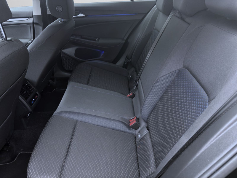 Bild 15: Volkswagen Golf 2.0 TDI UNITED NAVI LED SITZHZG DAB+