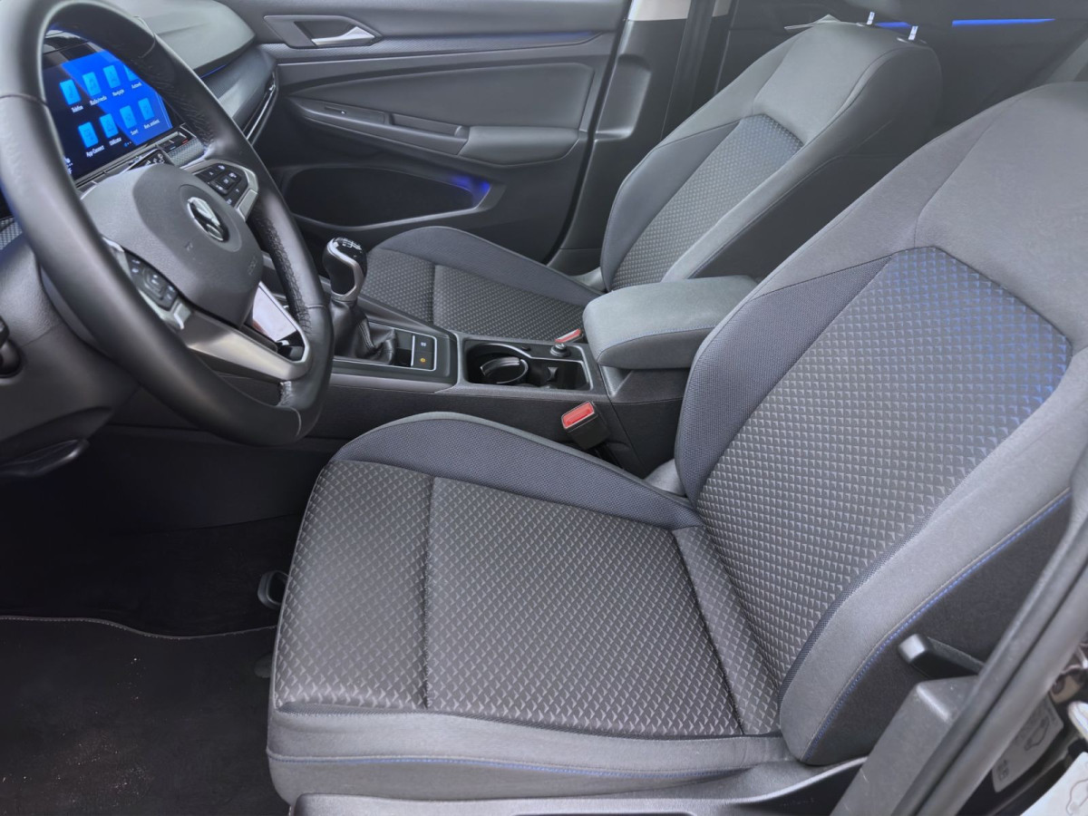 Thumb 9: Volkswagen Golf 2.0 TDI UNITED NAVI LED SITZHZG DAB+