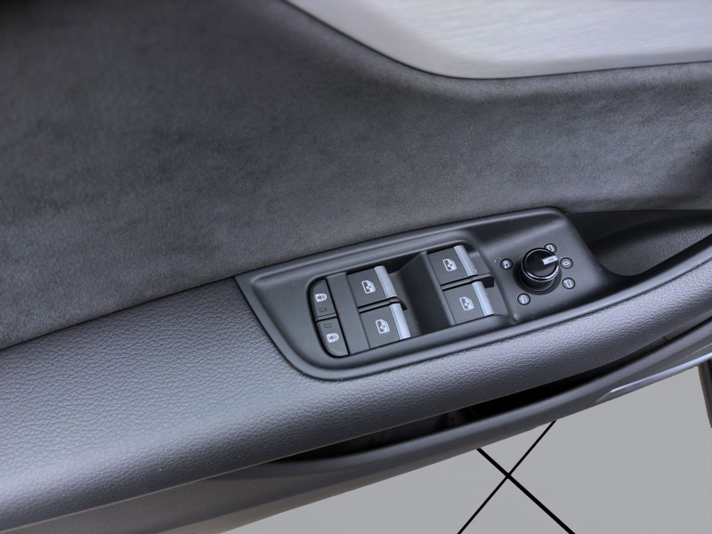 Bild 10: Audi Q8 50 TDI Q S LINE PANO NAVI+ HD-MATRIX B&O