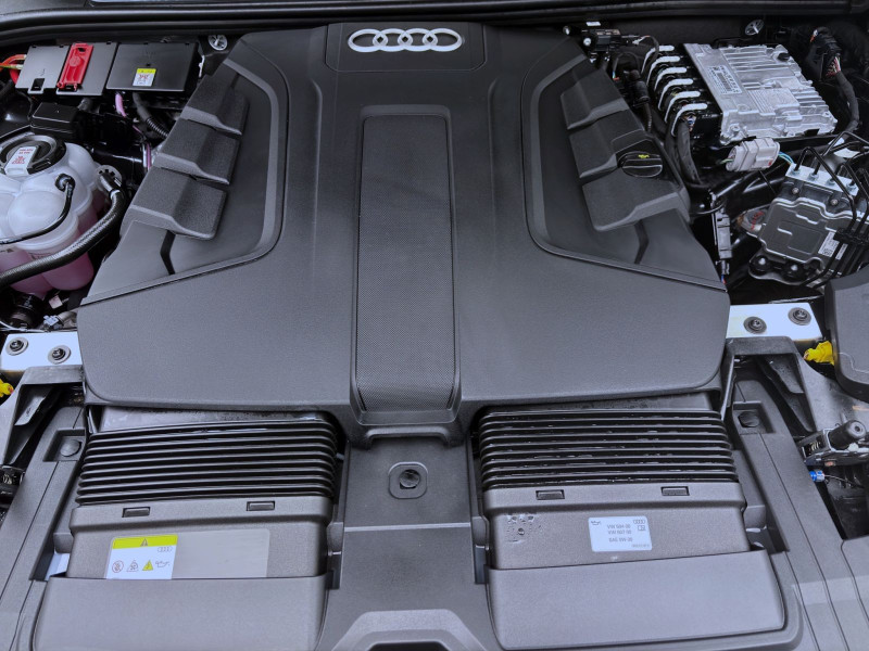 Bild 18: Audi Q8 50 TDI Q S LINE PANO NAVI+ HD-MATRIX B&O