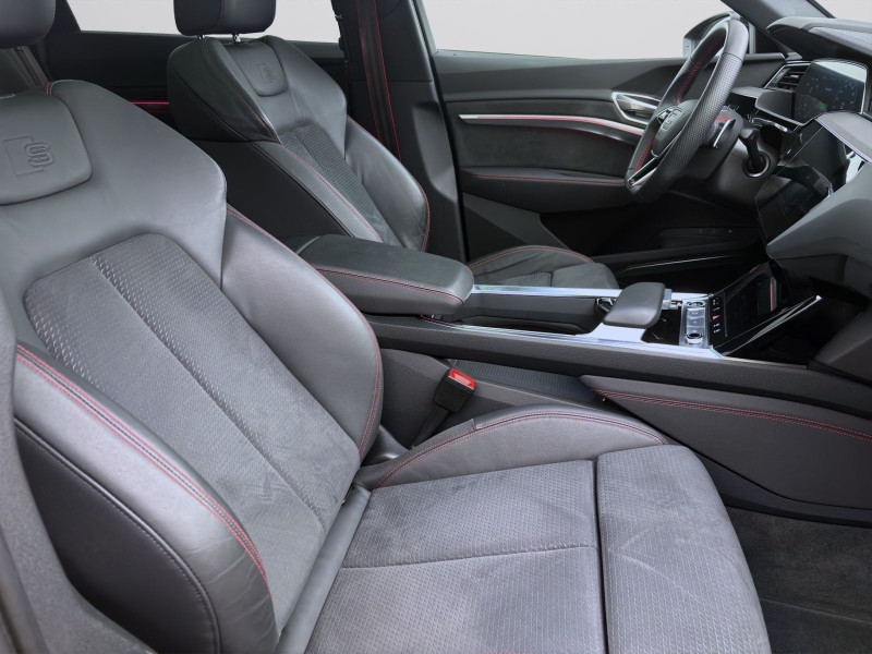 Bild 16: Audi Q8 Sportback 55 e-tron Q S LINE PANO NAVI+ B&O LM22 HuD