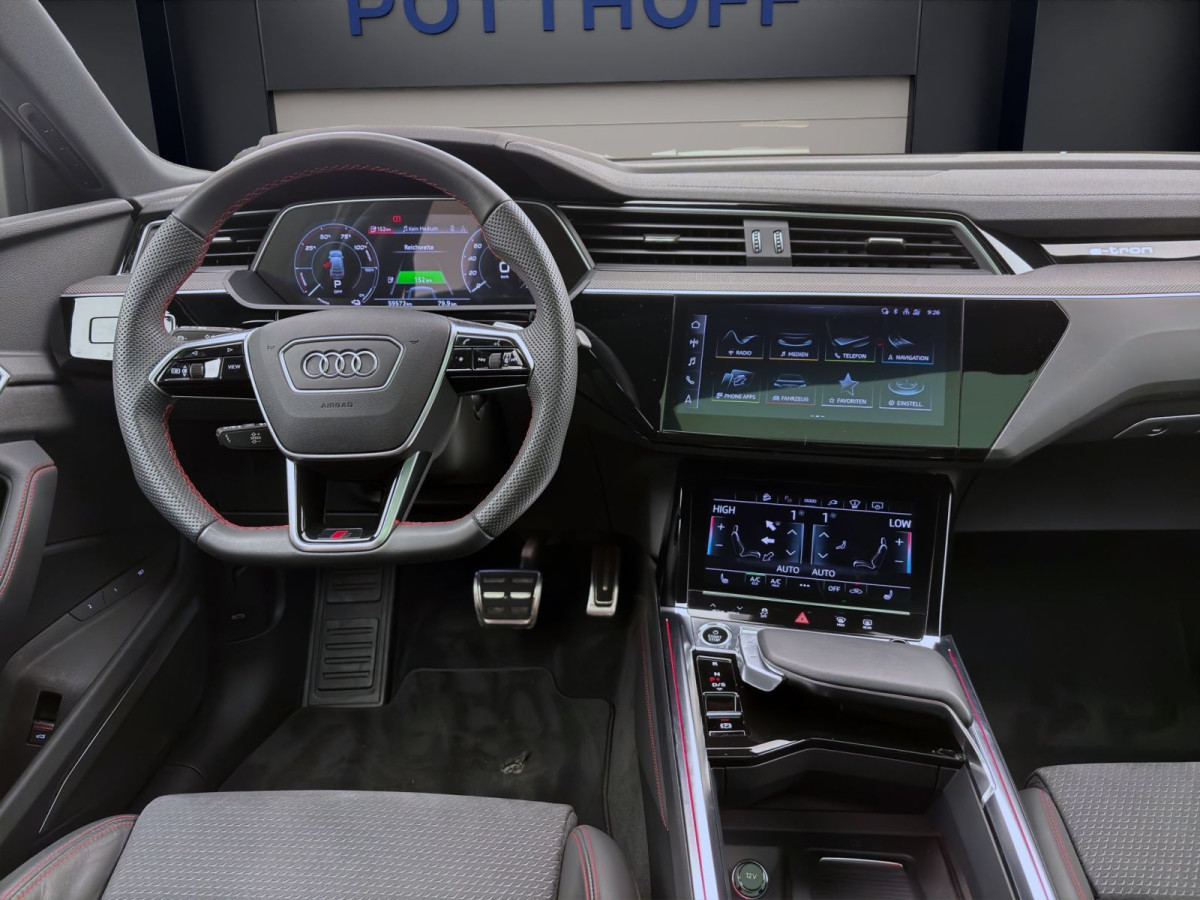 Thumb 13: Audi Q8 Sportback 55 e-tron Q S LINE PANO NAVI+ B&O LM22 HuD