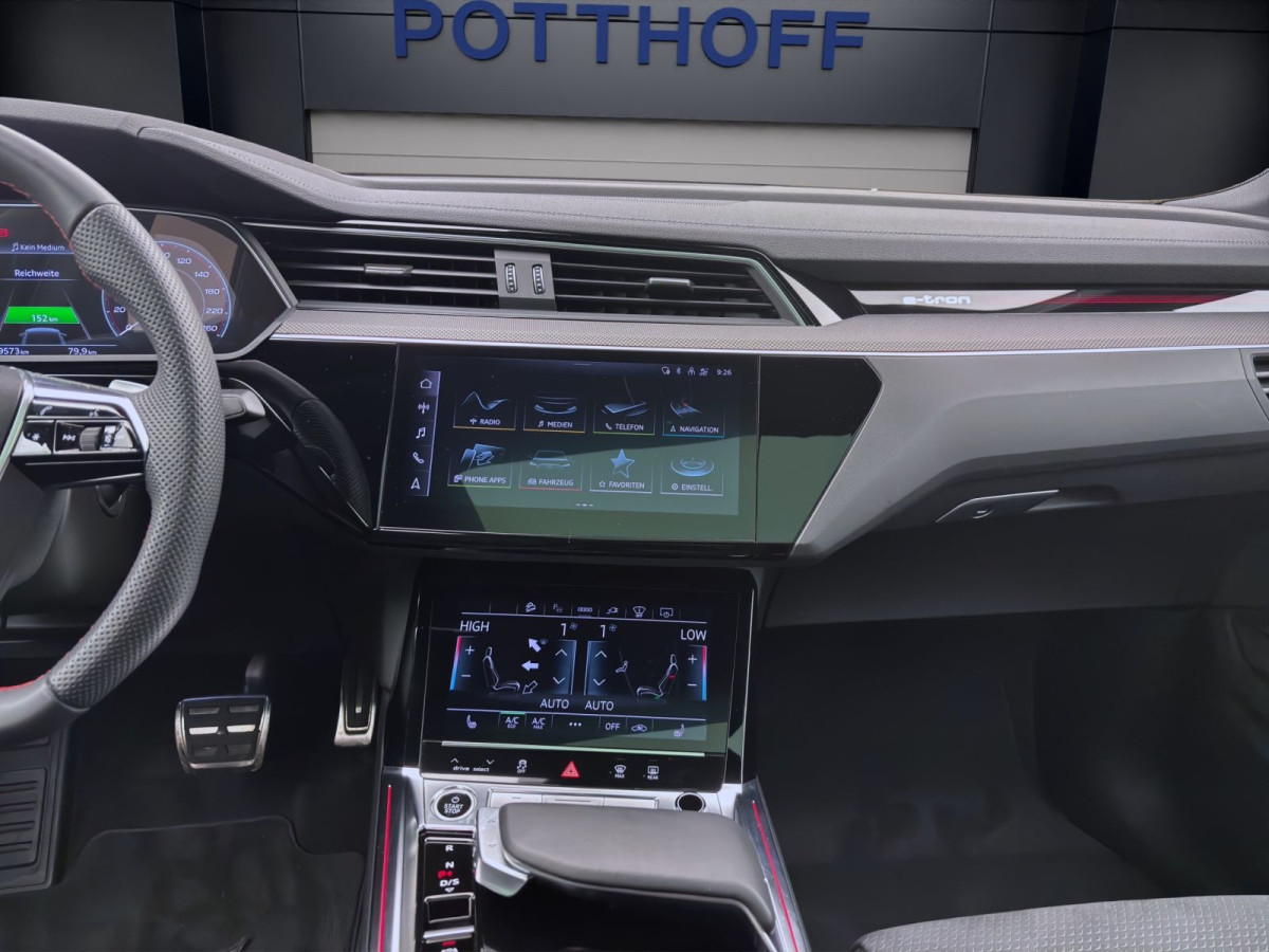 Thumb 14: Audi Q8 Sportback 55 e-tron Q S LINE PANO NAVI+ B&O LM22 HuD