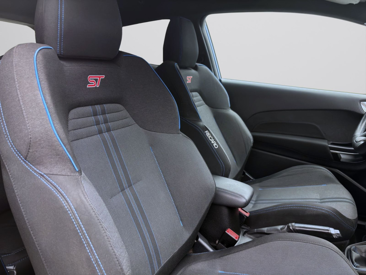 Thumb 16: Ford Fiesta 1.5 EcoBoost ST NAVI PDC SITZHZG B&O