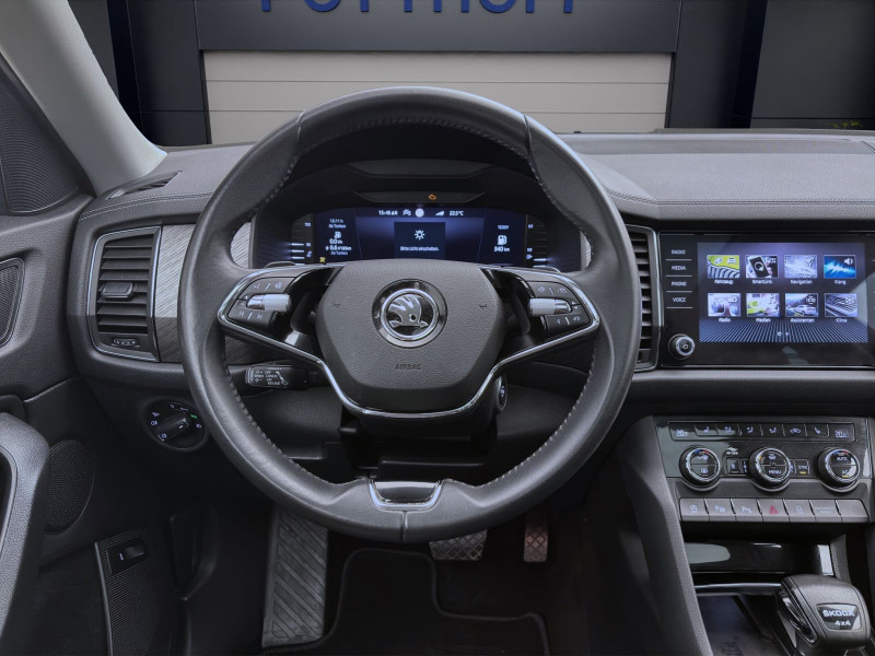 Bild 10: Škoda Kodiaq 2.0 TDI DSG 4x4 STYLE STDHZG PANO AHK NAVI