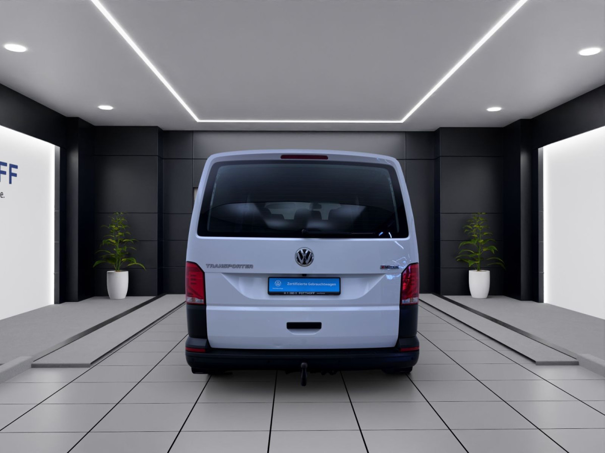 Thumb 2: Volkswagen T6.1 Transporter Kasten 2.0 TDI 4M PLUS STDHZG AHK KAMERA NAVI