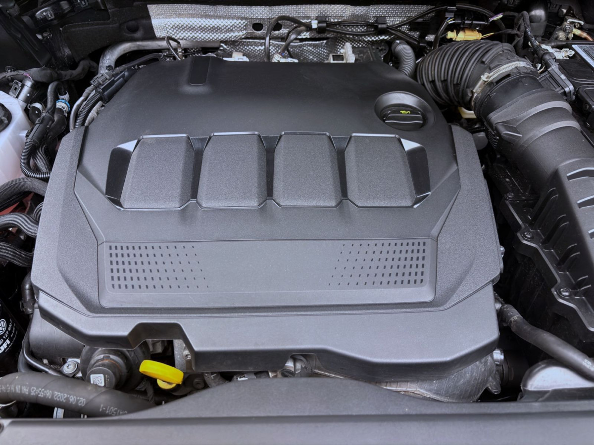 Thumb 18: Volkswagen Tiguan 2.0 TDI DSG LIFE AHK KAMERA NAVI PDC