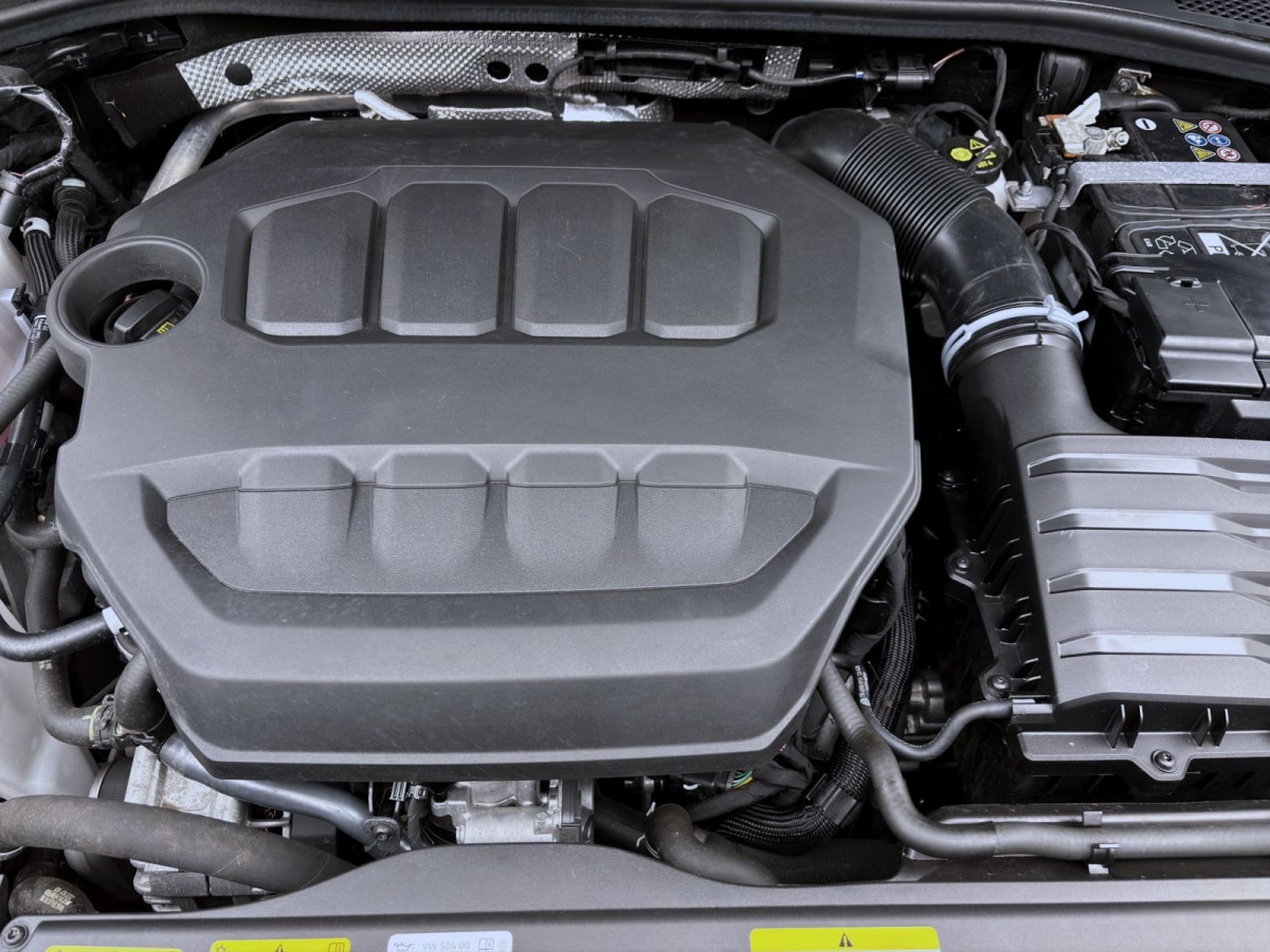 Thumb 18: Cupra Leon Sportstourer 2.0 TSI DSG 4Drive VZ AHK MATRIX NAVI KAMERA