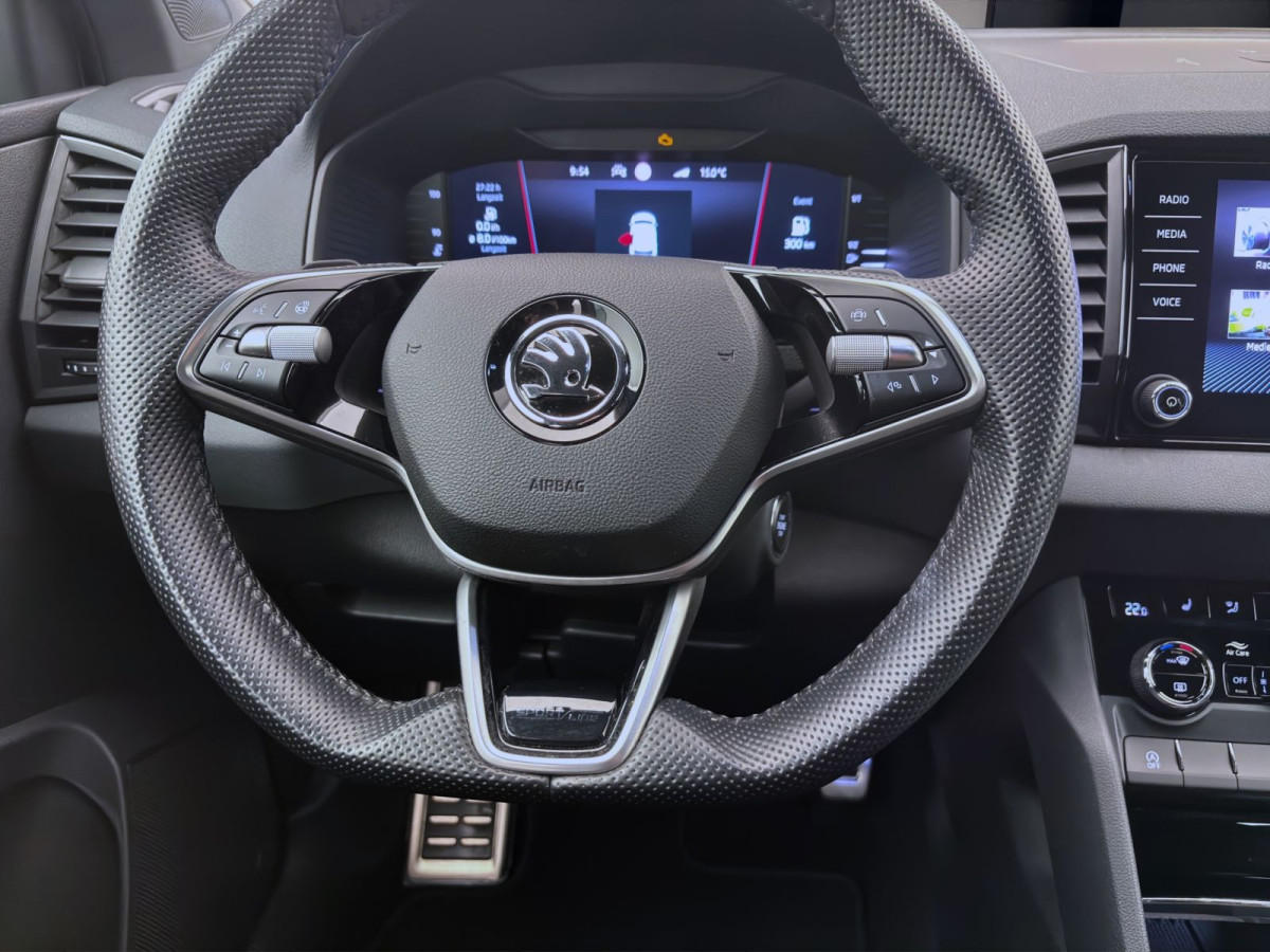 Thumb 12: Škoda Karoq 2.0 TSI DSG 4x4 SPORTLINE MATRIX PDC SITZHZG