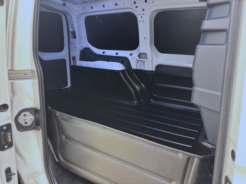 Bild 14: Volkswagen Caddy Maxi Cargo 2.0 TDI AHK SITZHZG KLIMA GRA DAB+