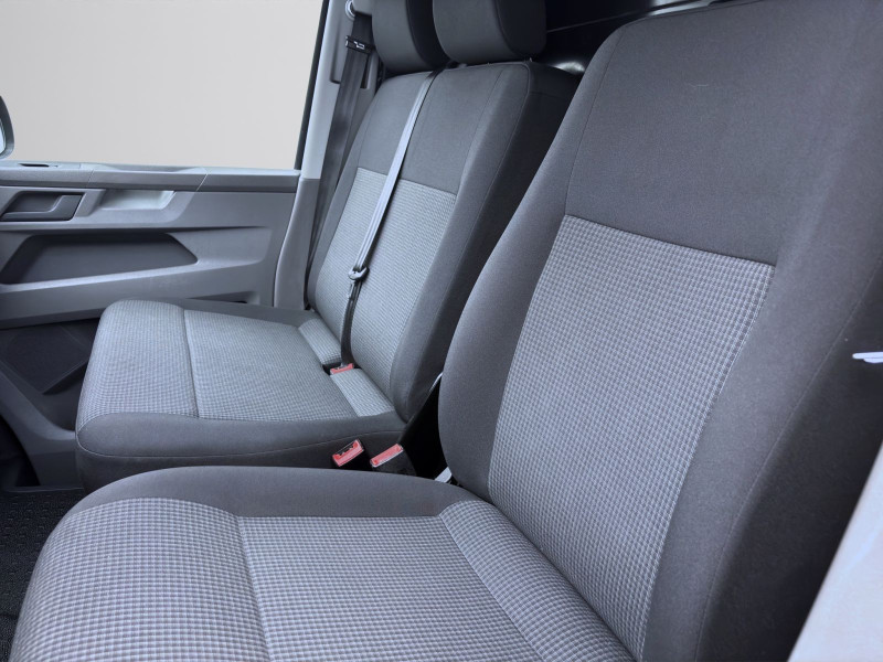 Bild 8: Volkswagen T6.1 Transporter Kasten 2.0 TDI PDC KLIMA DAB+