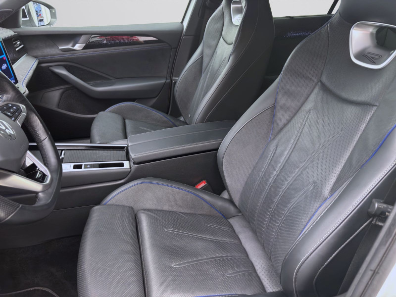 Bild 9: Volkswagen Passat Variant 2.0 TDI DSG 4M R-LINE STDHZG AHK KAMERA