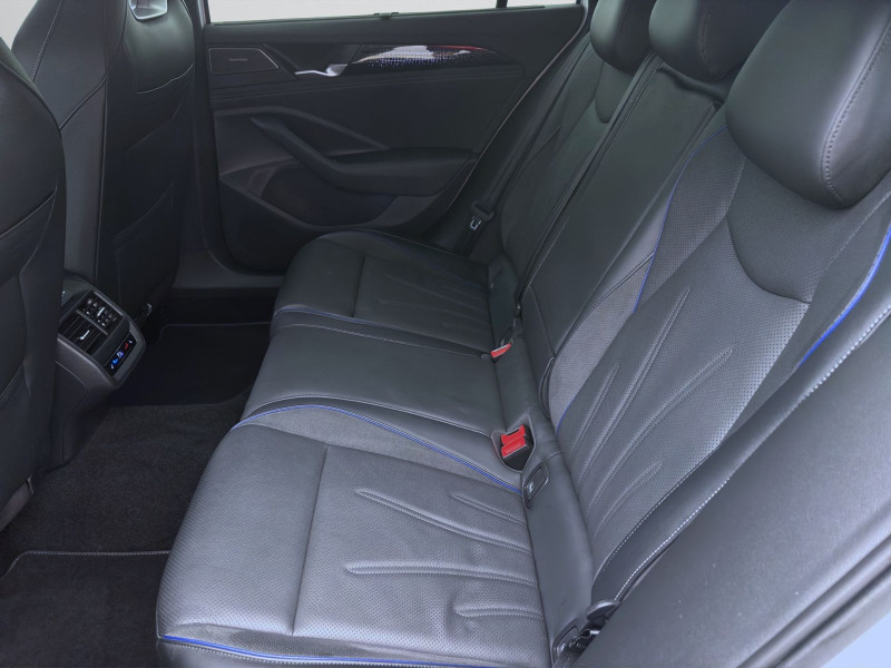 Bild 15: Volkswagen Passat Variant 2.0 TDI DSG 4M R-LINE STDHZG AHK KAMERA