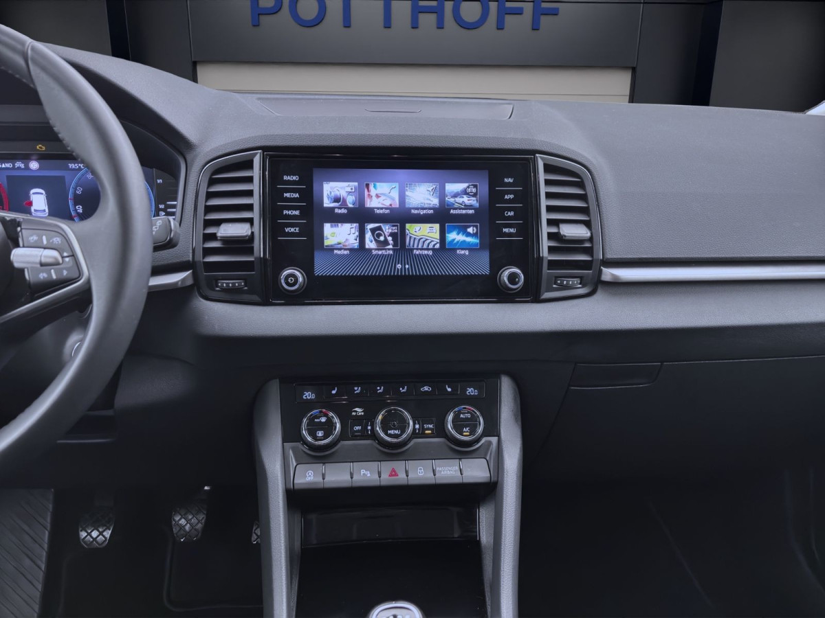 Thumb 13: Škoda Karoq 2.0 TDI SELECTION NAVI KAMERA SITZHZG PDC