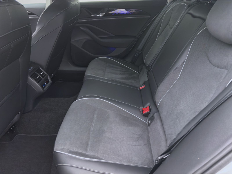 Bild 15: Volkswagen Passat Variant 2.0 TDI DSG BUSINESS STDHZG AHK NAVI KAMERA