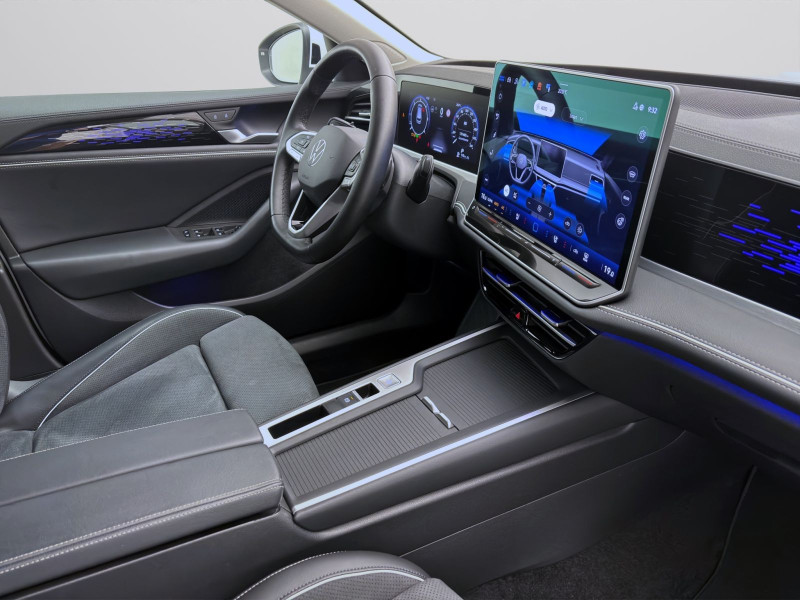 Bild 17: Volkswagen Passat Variant 2.0 TDI DSG BUSINESS STDHZG AHK NAVI KAMERA