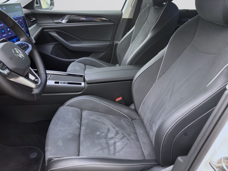 Bild 9: Volkswagen Passat Variant 2.0 TDI DSG ELEGANCE STDHZG AHK NAVI IQ.LIGHT