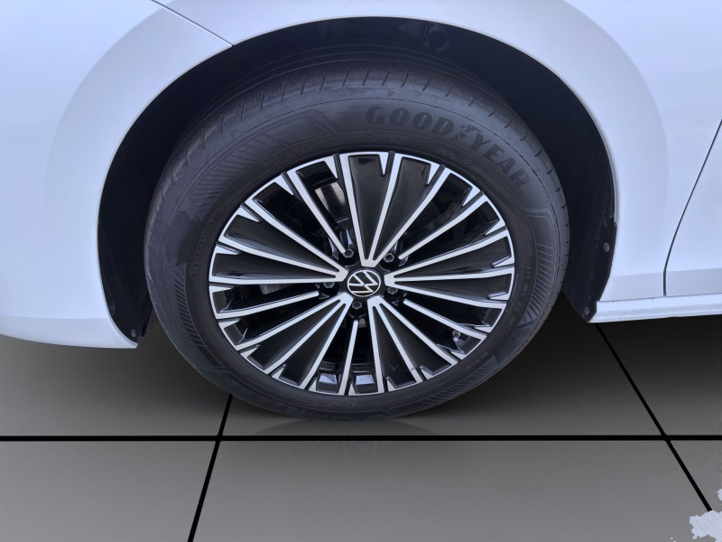 Bild 8: Volkswagen Passat Variant 2.0 TDI DSG ELEGANCE STDHZG KAMERA IQ.LIGHT