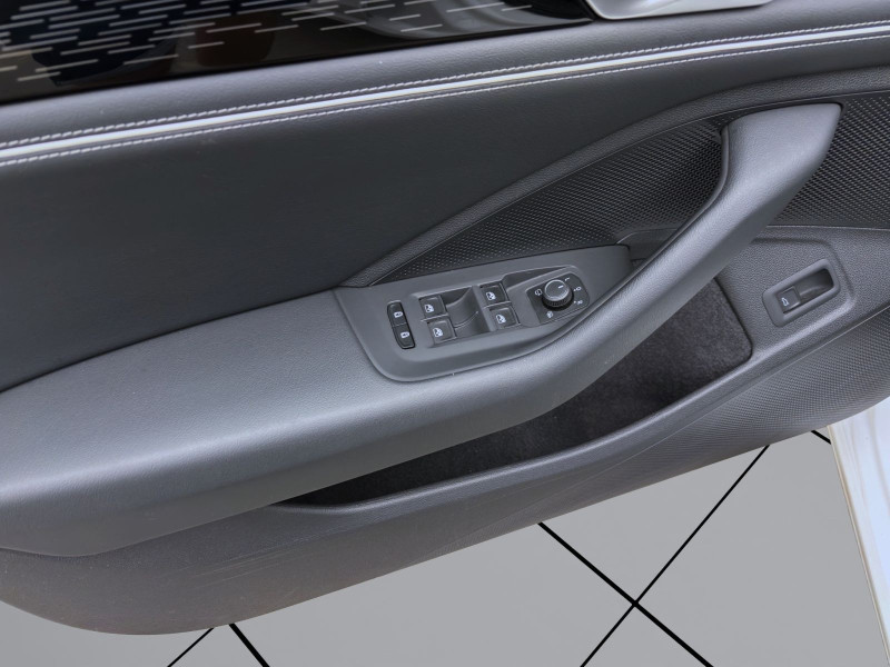 Bild 10: Volkswagen Passat Variant 2.0 TDI DSG ELEGANCE STDHZG KAMERA IQ.LIGHT