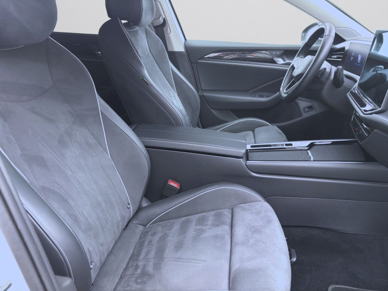 Bild 16: Volkswagen Passat Variant 2.0 TDI DSG ELEGANCE STDHZG KAMERA IQ.LIGHT