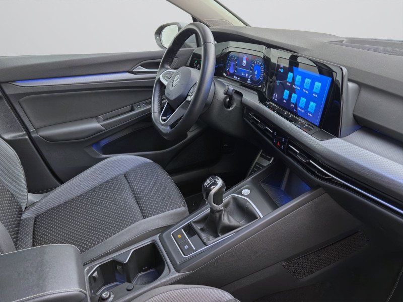Bild 17: Volkswagen Golf 1.5 TSI ACTIVE STDHZG HuD NAVI KAMERA