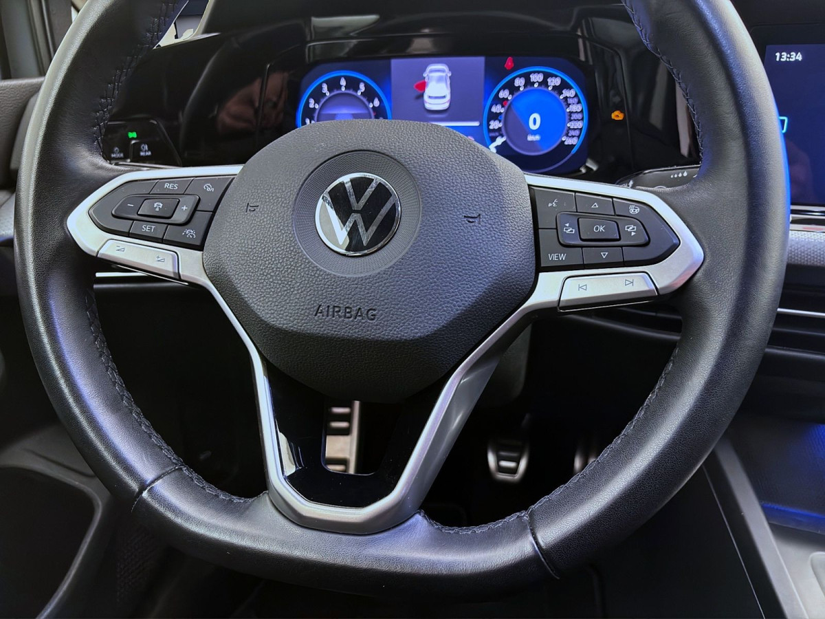 Thumb 12: Volkswagen Golf 1.5 TSI ACTIVE STDHZG HuD NAVI KAMERA