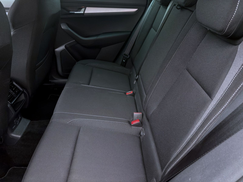 Bild 14: Škoda Karoq 2.0 TDI DSG 4x4 AMBITION AHK NAVI KAMERA SITZHZG