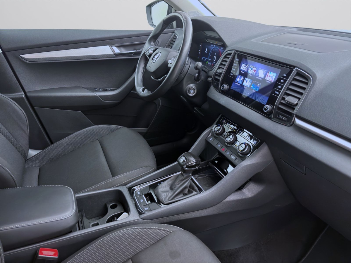 Thumb 16: Škoda Karoq 2.0 TDI DSG 4x4 AMBITION AHK NAVI KAMERA SITZHZG