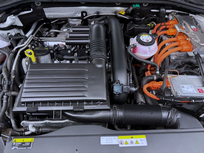Bild 18: Volkswagen Arteon 1.4 TSI e-Hybrid DSG R-LINE PANO KAMERA IQ.LIGHT