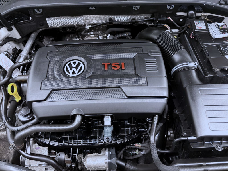 Bild 18: Volkswagen Golf GTI PERFORMANCE PANO NAVI LED KAMERA DCC
