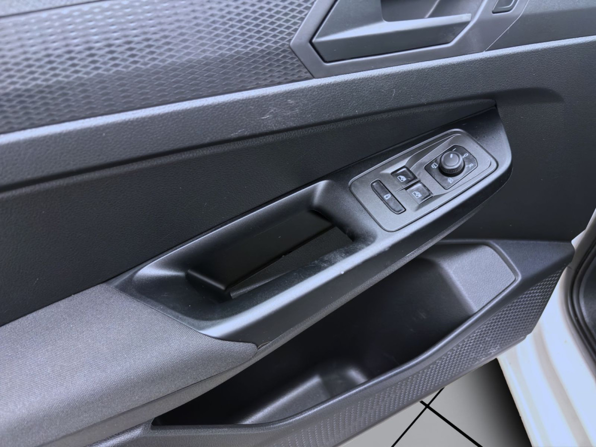 Thumb 9: Volkswagen Caddy 2.0 TDI DSG MAXI STDHZG AHK NAVI SITZHZG