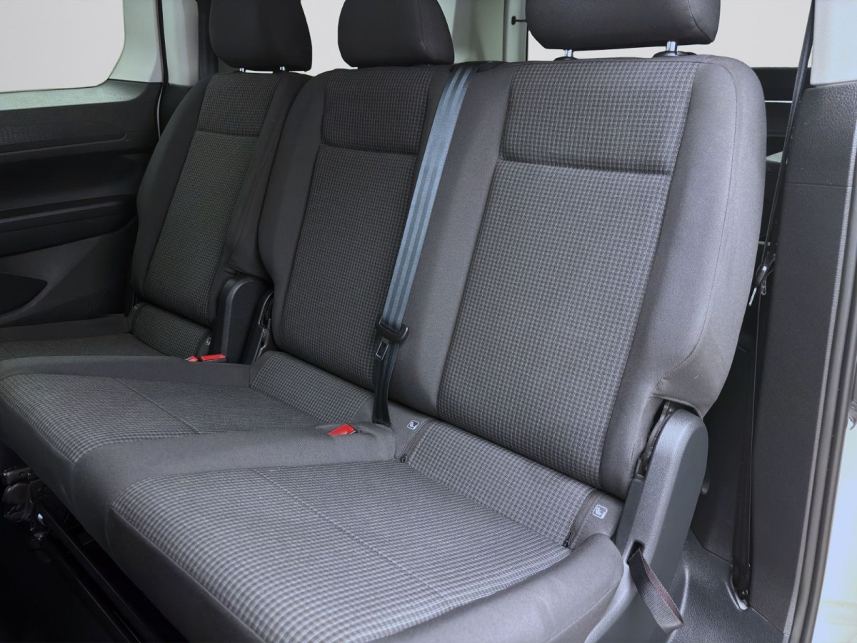 Thumb 14: Volkswagen Caddy 2.0 TDI DSG MAXI STDHZG AHK NAVI SITZHZG
