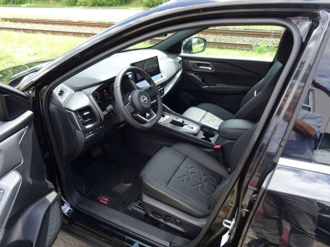 Ansicht 5 - Gebrauchtwagen Fahrzeug, Modell Qashqai der Marke Nissan von Verkäufer Autohaus Böttcher GmbH & Co.KG