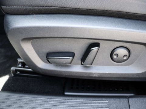 Ansicht 12 - Gebrauchtwagen Fahrzeug, Modell Qashqai der Marke Nissan von Verkäufer Moll Automobile GmbH & Co KG