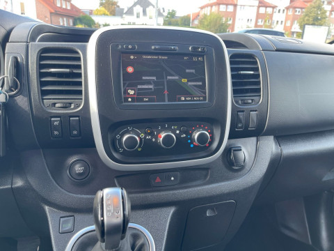 Ansicht 9 - Gebrauchtwagen Fahrzeug, Modell NV300 der Marke Nissan von Verkäufer Autohaus Lienesch GmbH & Co.KG