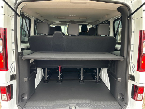 Ansicht 13 - Neuwagen Fahrzeug, Modell Primastar der Marke Nissan von Verkäufer Auto-Center Grimmen GmbH & Co. Fzg.handel KG