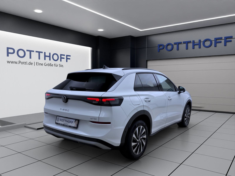 Bild 5: Volkswagen T-Roc 1.5 eTSI DSG LIFE ACC KAMERA NAVI AHK