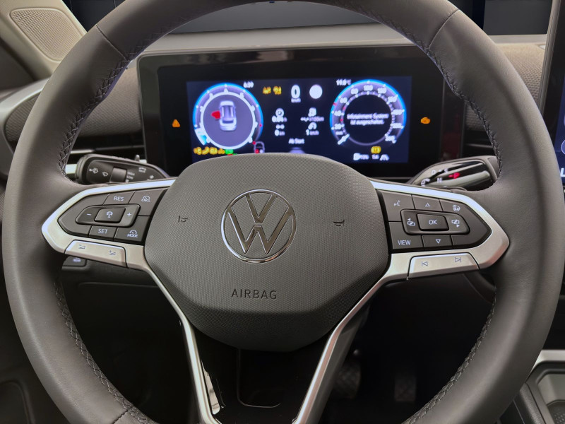 Bild 12: Volkswagen T-Roc 1.5 eTSI DSG LIFE ACC KAMERA NAVI AHK