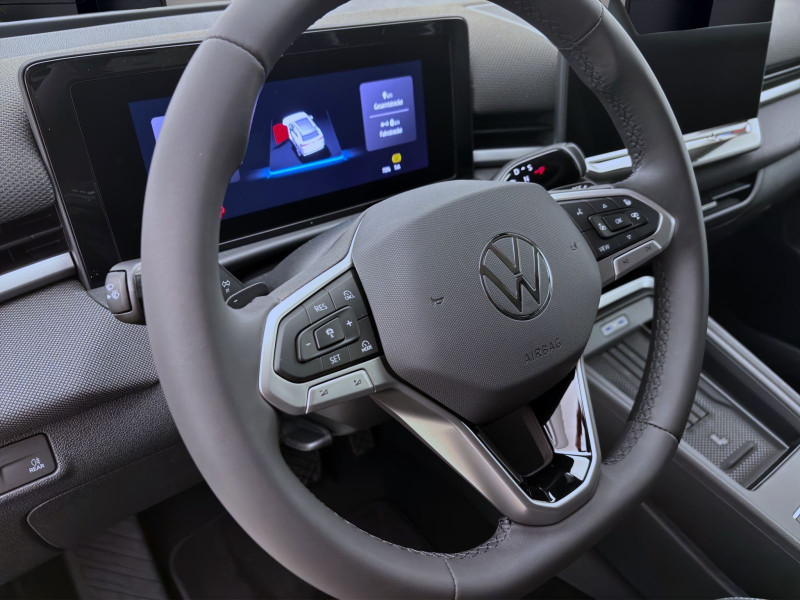 Bild 17: Volkswagen T-Roc 1.5 eTSI DSG LIFE ACC KAMERA NAVI AHK