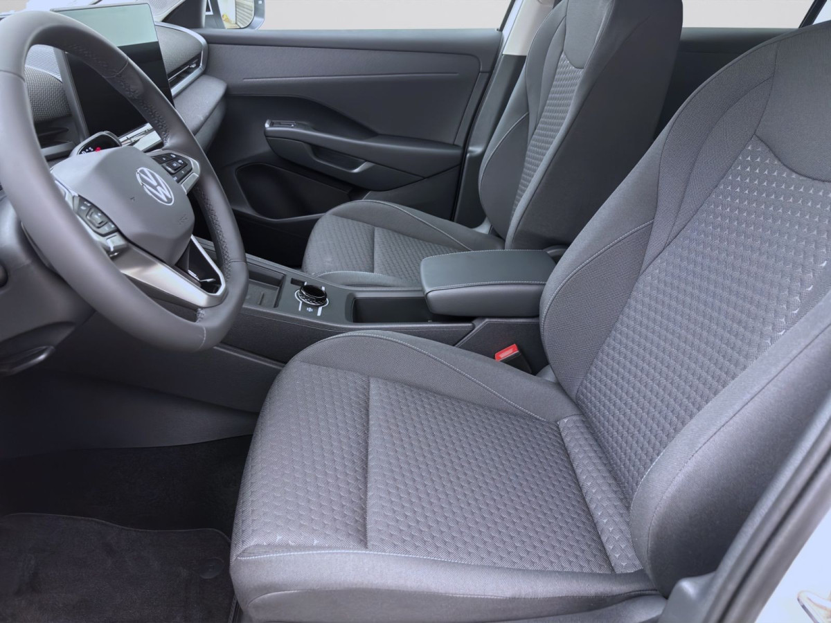 Thumb 9: Volkswagen T-Roc 1.5 eTSI DSG LIFE ACC KAMERA NAVI AHK
