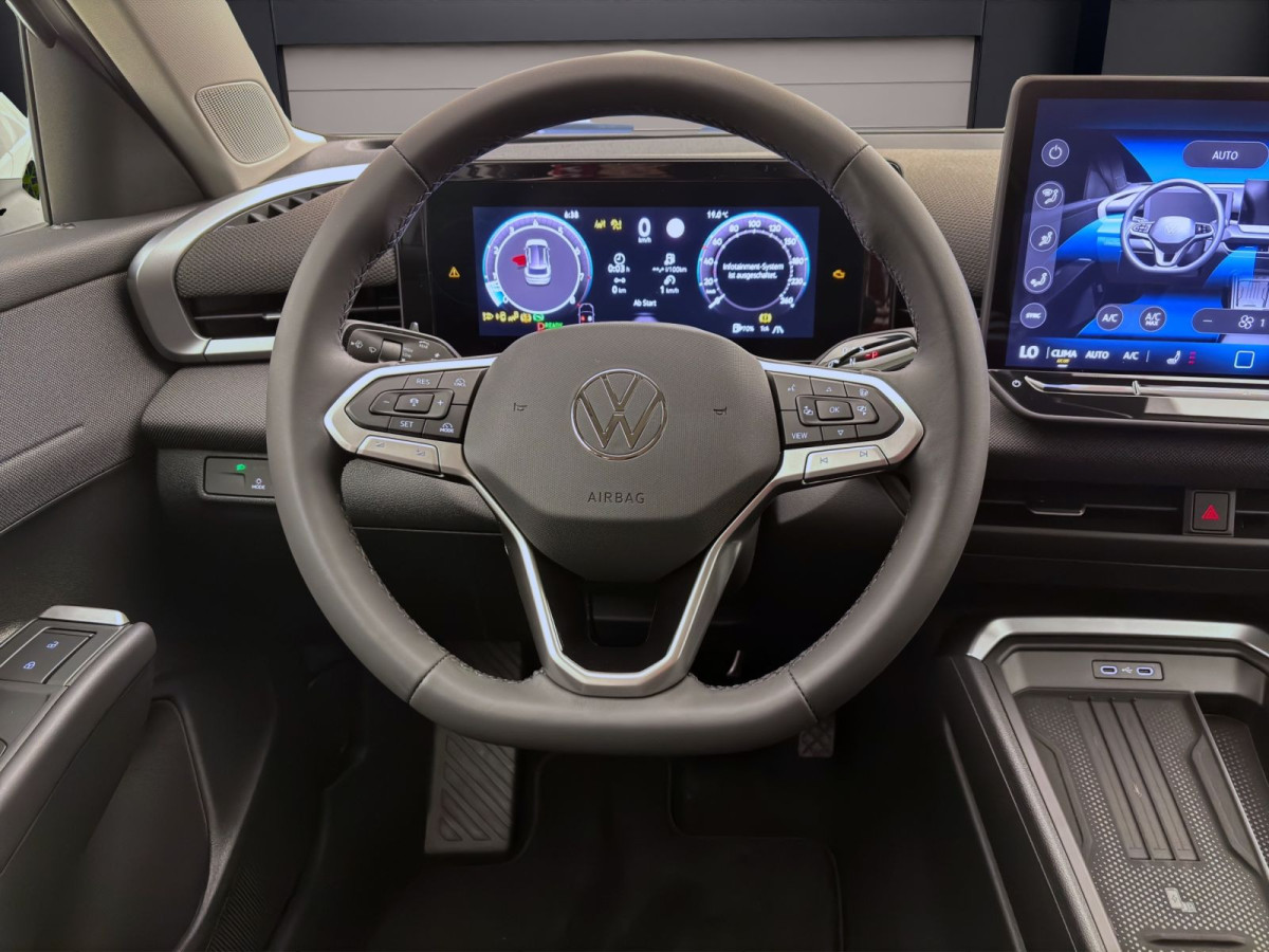 Thumb 11: Volkswagen T-Roc 1.5 eTSI DSG LIFE ACC KAMERA NAVI AHK