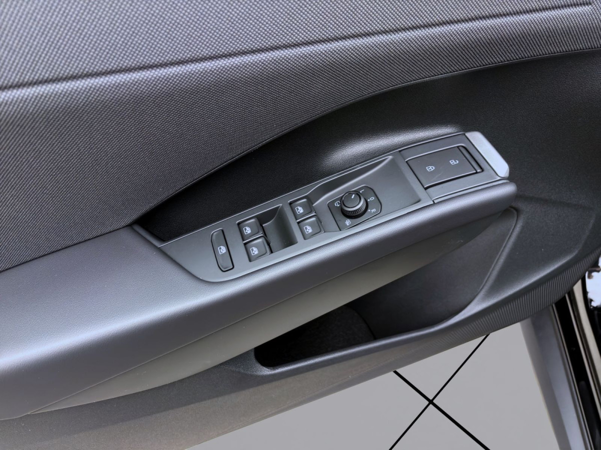 Thumb 10: Volkswagen T-Roc 1.5 eTSI DSG LIFE AHK KAMERA LED SITZHZG
