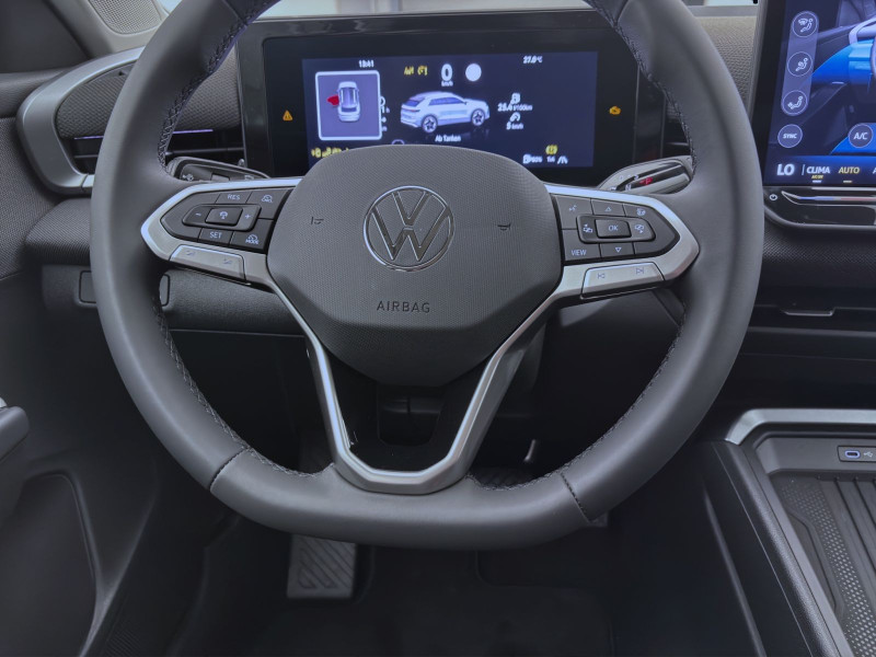 Bild 12: Volkswagen T-Roc 1.5 eTSI DSG LIFE AHK NAVI KAMERA SITZHZG