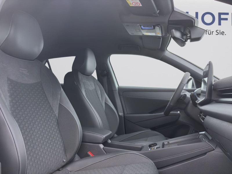 Bild 16: Volkswagen T-Roc 1.5 eTSI DSG R-LINE HuD AHK KLIMA LM19