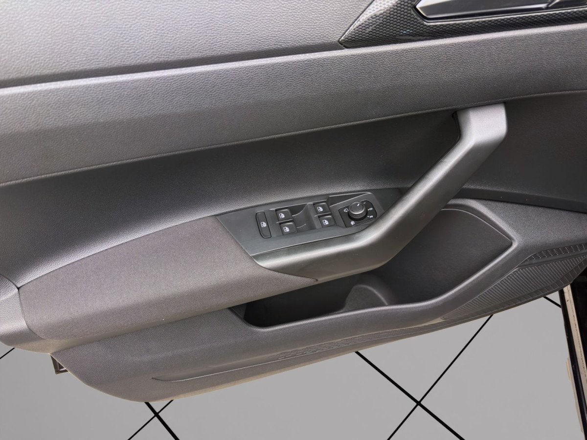 Thumb 10: Volkswagen Polo 1.0 TSI DSG LIFE KAMERA LED SITZHZG KLIMA