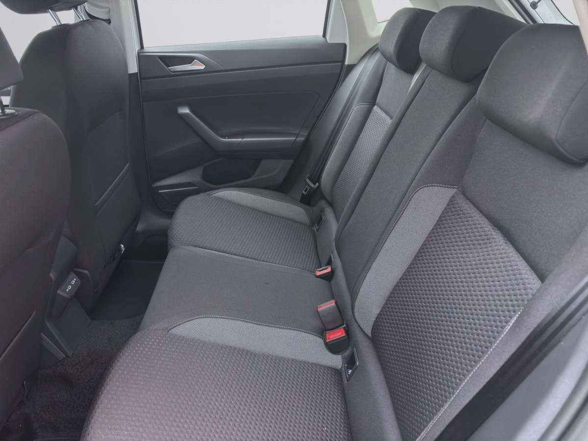 Thumb 15: Volkswagen Polo 1.0 TSI DSG LIFE SITZHZG KAMERA KLIMA PDC