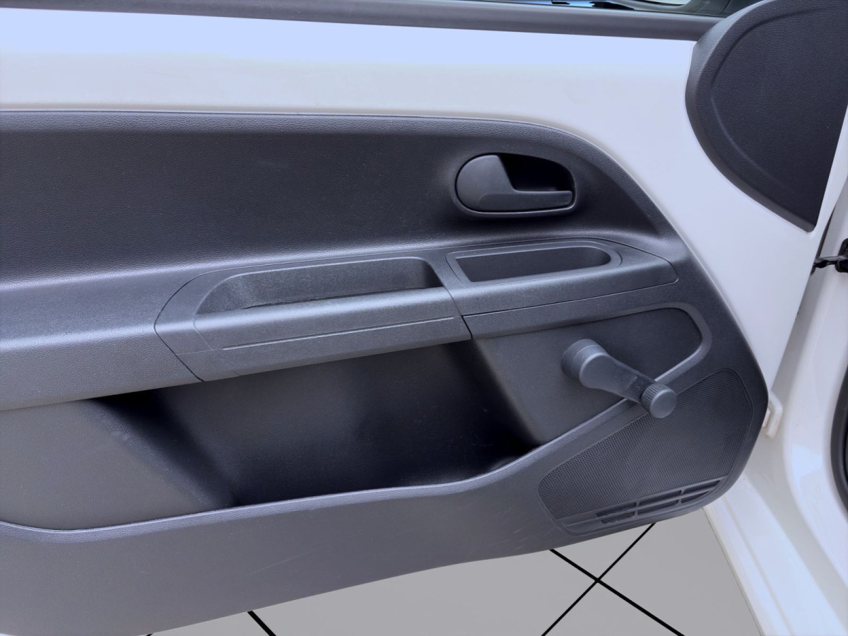 Thumb 10: Seat Mii 1.0 MPI REFERENCE KLIMA RADIO GANZJR