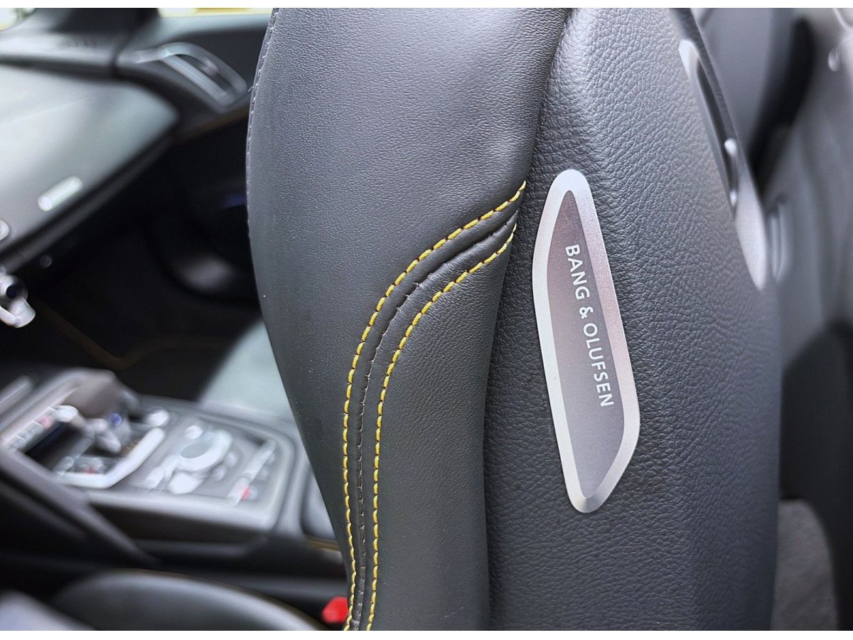 Thumb 17: Audi R8 Spyder V10 RWD PERFORMANCE B&O LM20 KAMERA NAVI